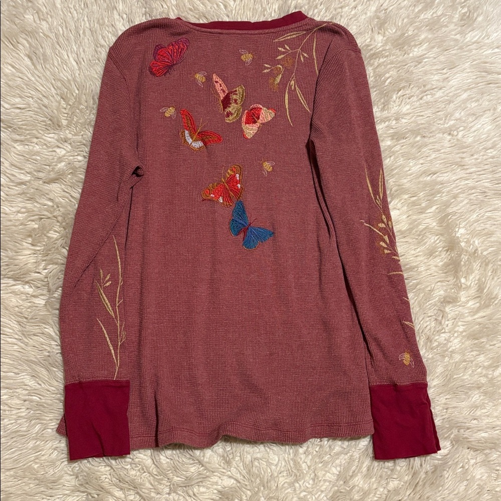 Embroidered Butterfly Long Sleeve Top - Picture 5 of 5